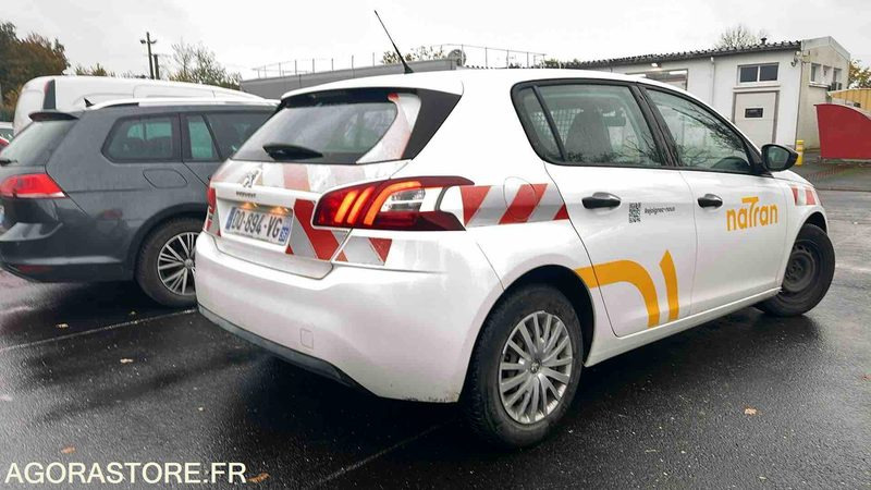 PEUGEOT 308 - 2015 - 142861KM - DQ894VG - Car: picture 4 PEUGEOT 308 - 2015 - 142861KM - DQ894VG - Car: picture 4