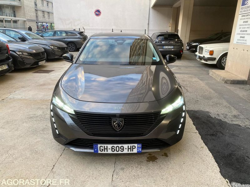 PEUGEOT 308 III (P5) SW 1.5 BlueHDi 16V EAT8 S&S 130 Boîte automatique PAS TVA - Station wagon: picture 2 PEUGEOT 308 III (P5) SW 1.5 BlueHDi 16V EAT8 S&S 130 Boîte automatique PAS TVA - Station wagon: picture 2