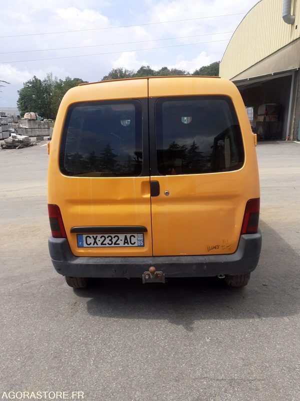 PEUGEOT PARTNER - 2005 / 360412KM (VCM11345) - Small van: picture 2 PEUGEOT PARTNER - 2005 / 360412KM (VCM11345) - Small van: picture 2