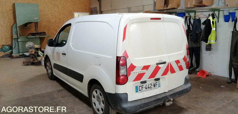 Peugeot PARTNER - Panel van: picture 4 Peugeot PARTNER - Panel van: picture 4
