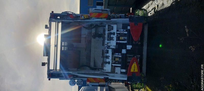 RENAULT 19T/BOM - EL421QN - Garbage truck: picture 3 RENAULT 19T/BOM - EL421QN - Garbage truck: picture 3