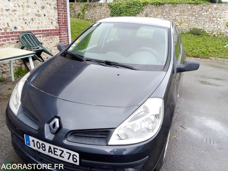RENAULT CLIO 2008 - 91679 KMS - Car: picture 1 RENAULT CLIO 2008 - 91679 KMS - Car: picture 1