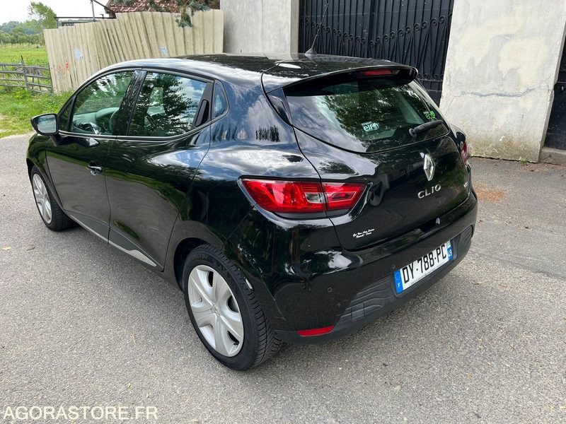 RENAULT Clio IV 5 portes 1.5 dCi 90cv Business 2015 135000 km - Car: picture 2 RENAULT Clio IV 5 portes 1.5 dCi 90cv Business 2015 135000 km - Car: picture 2