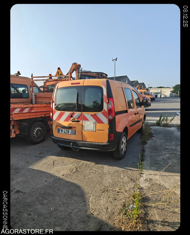 RENAULT KANGOO FM-428-JQ - 2008 - 195935 KM moteur tournant - Small van: picture 2 RENAULT KANGOO FM-428-JQ - 2008 - 195935 KM moteur tournant - Small van: picture 2