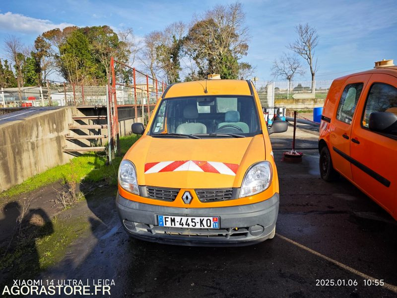 RENAULT Kangoo FM-445-KQ - Moteur tournant - Small van: picture 2 RENAULT Kangoo FM-445-KQ - Moteur tournant - Small van: picture 2