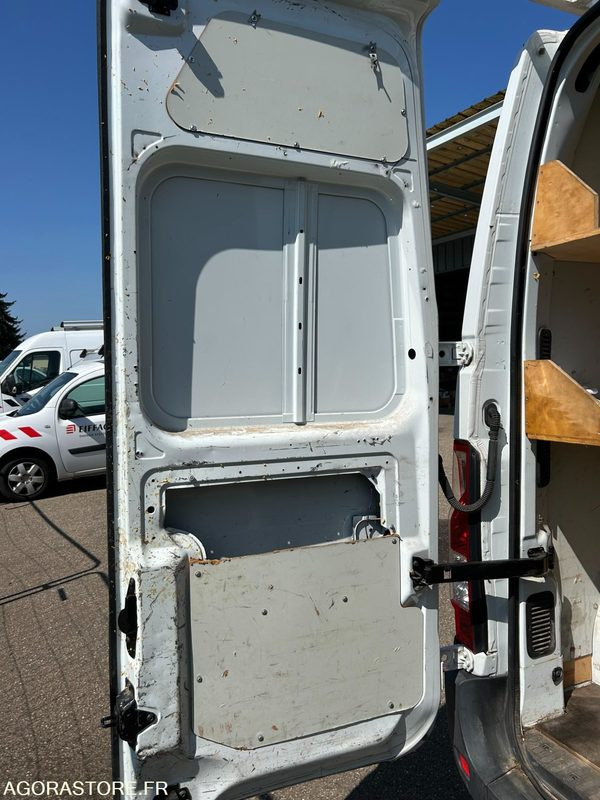 RENAULT MASTER 2015 - Panel van: picture 1 RENAULT MASTER 2015 - Panel van: picture 1