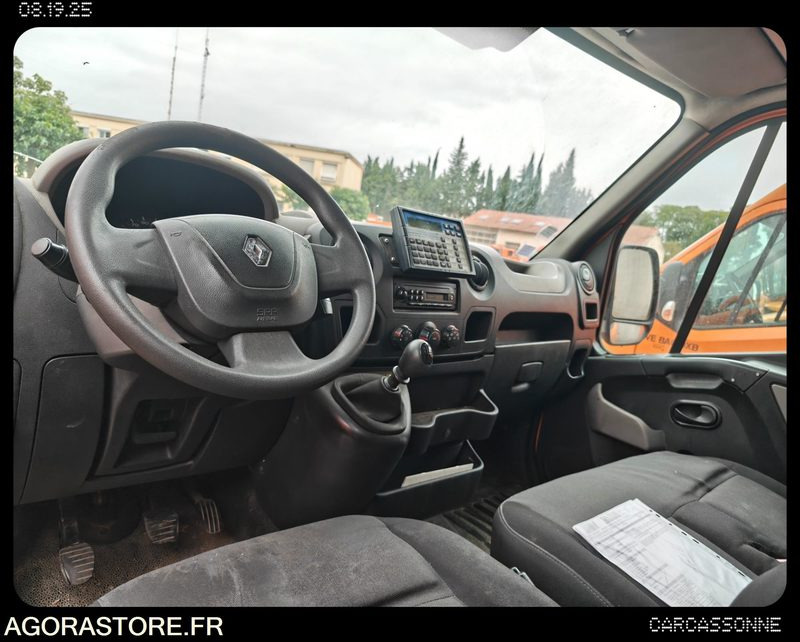RENAULT MASTER BA-551-XB - MOTEUR TOURNANT - FOURGON AMENAGE - Panel van: picture 5 RENAULT MASTER BA-551-XB - MOTEUR TOURNANT - FOURGON AMENAGE - Panel van: picture 5