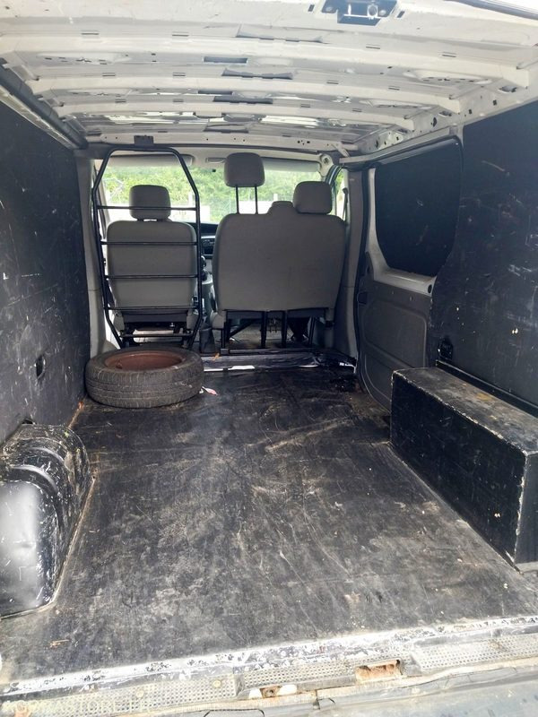 RENAULT TRAFIC DE 2005 71234 KM - Panel van: picture 5 RENAULT TRAFIC DE 2005 71234 KM - Panel van: picture 5