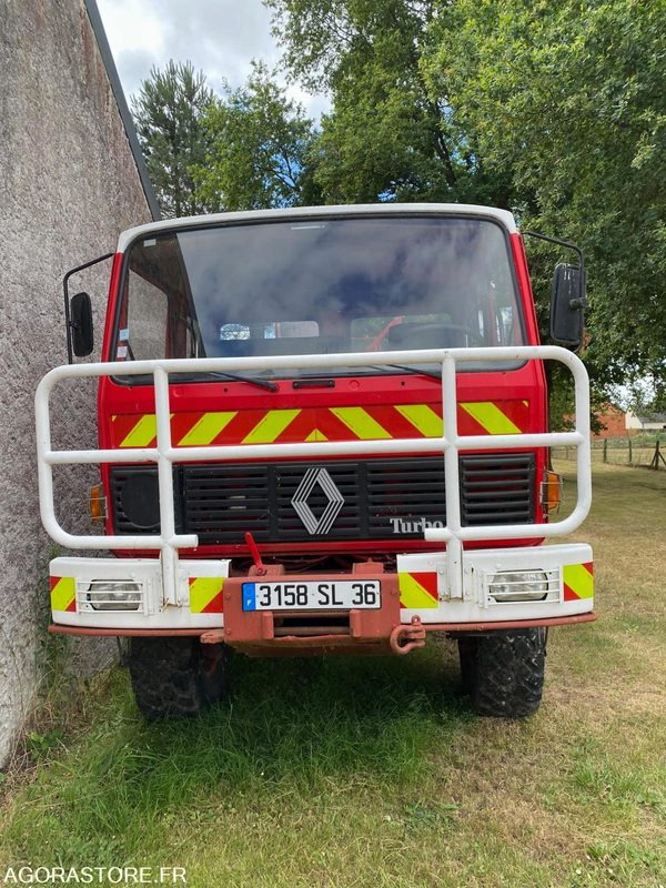 RENAULT Type JP11 - Fire truck: picture 1 RENAULT Type JP11 - Fire truck: picture 1