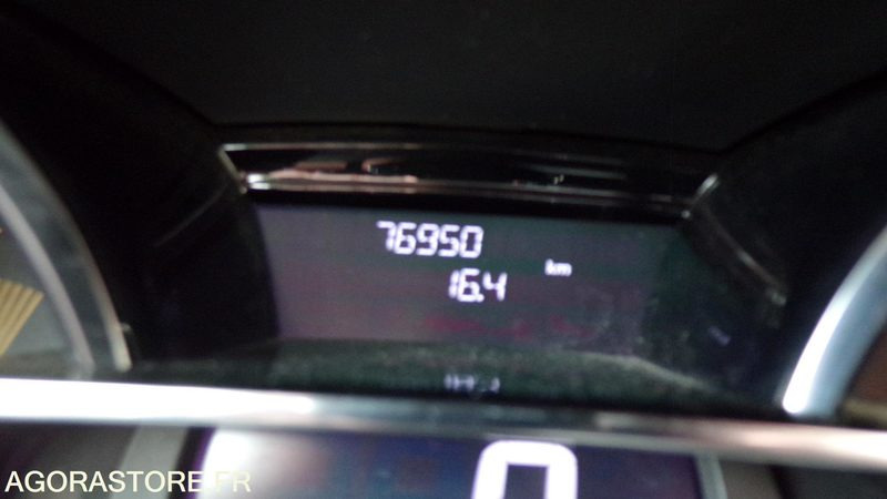 Renault Clio 4 DQ-828-CL (BP) - Car: picture 5 Renault Clio 4 DQ-828-CL (BP) - Car: picture 5