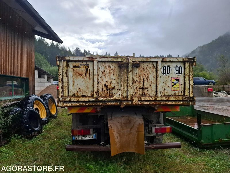 Renault KERAX 2004 - 252967 kms - Tipper van: picture 3 Renault KERAX 2004 - 252967 kms - Tipper van: picture 3