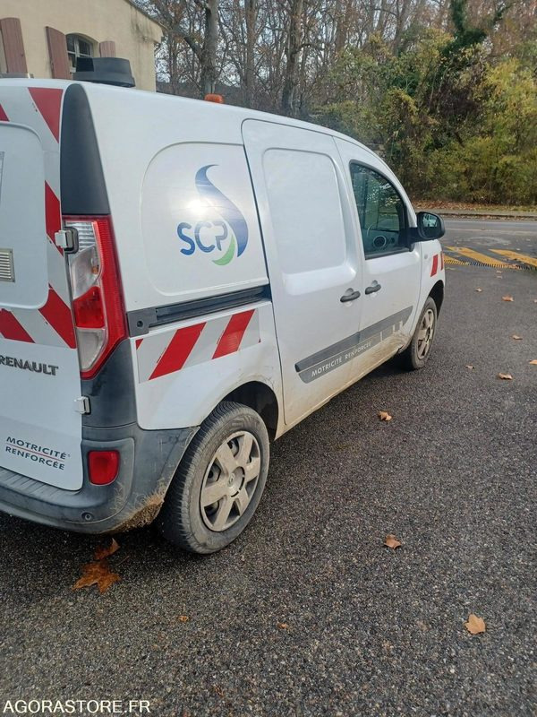 Renault Kangoo - 2014 - 175000kms - DK-315-EV - Small van: picture 5 Renault Kangoo - 2014 - 175000kms - DK-315-EV - Small van: picture 5