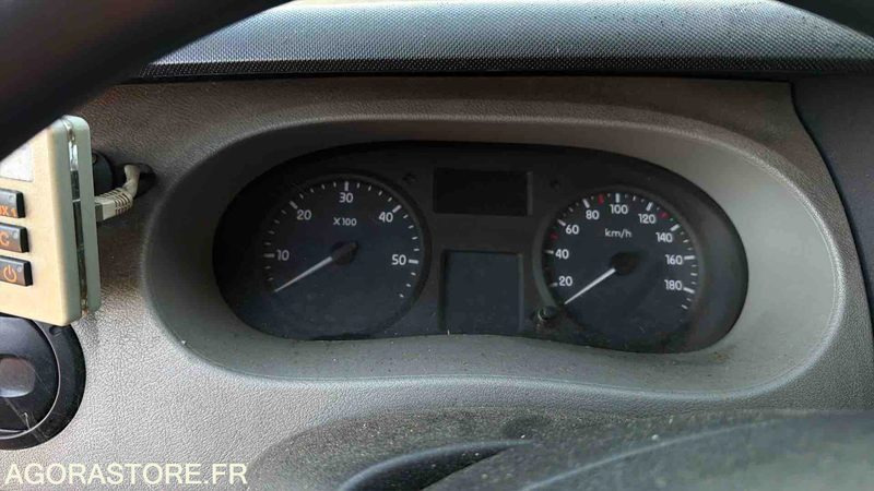 Renault Master - 2008 - BM-174-DT - Panel van: picture 3 Renault Master - 2008 - BM-174-DT - Panel van: picture 3