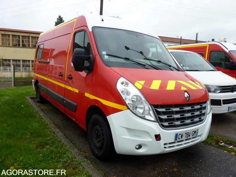 Renault Master (Ancienne Ambulance Pompier) - Ambulance: picture 3 Renault Master (Ancienne Ambulance Pompier) - Ambulance: picture 3