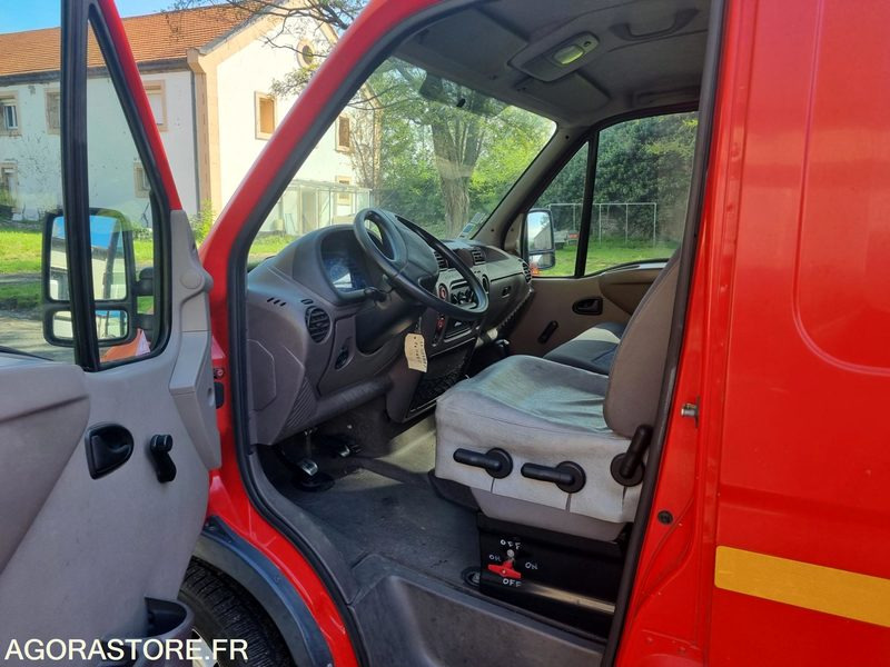 Renault Master L2H2 - 7415 VN 63 - 2000 - Car: picture 5 Renault Master L2H2 - 7415 VN 63 - 2000 - Car: picture 5