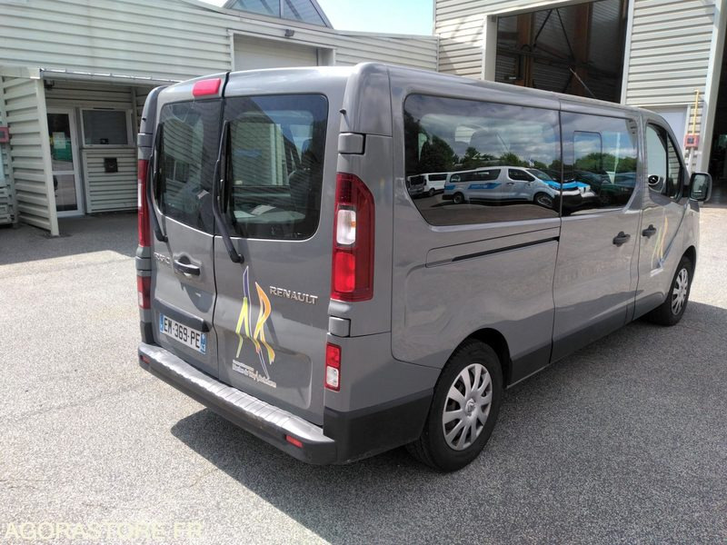 Renault Trafic 2017 114300 kms - Minibus, Passenger van: picture 3 Renault Trafic 2017 114300 kms - Minibus, Passenger van: picture 3