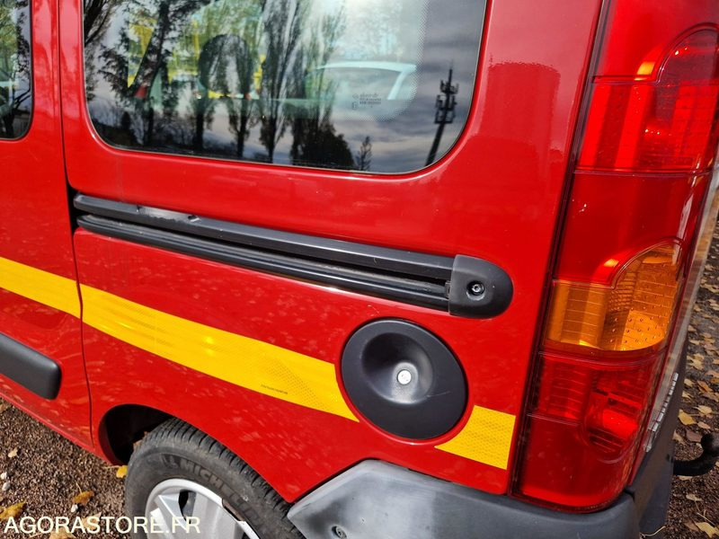 Car Renault kangoo -2005 - 150103 - 4523NH52: picture 16 Car Renault kangoo -2005 - 150103 - 4523NH52: picture 16