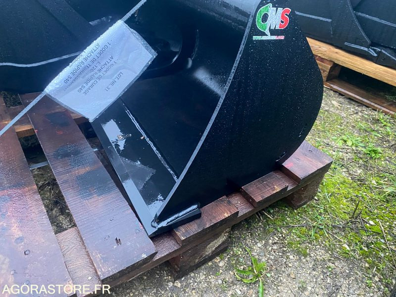 Godet Curage 1200mm S40 NEUF - Spare parts for Construction machinery: picture 3 Godet Curage 1200mm S40 NEUF - Spare parts for Construction machinery: picture 3