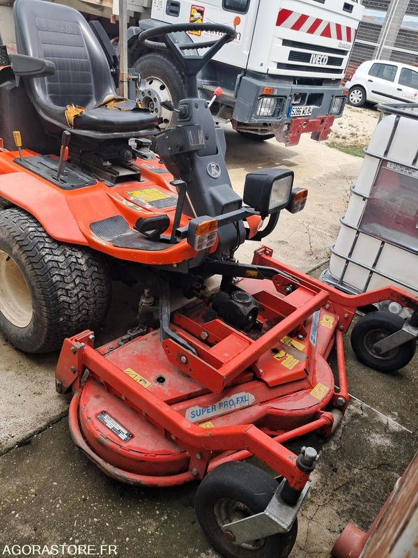 TONDEUSE AUTOPORTEE FRONTALE F3560 KUBOTA - Garden mower: picture 5 TONDEUSE AUTOPORTEE FRONTALE F3560 KUBOTA - Garden mower: picture 5