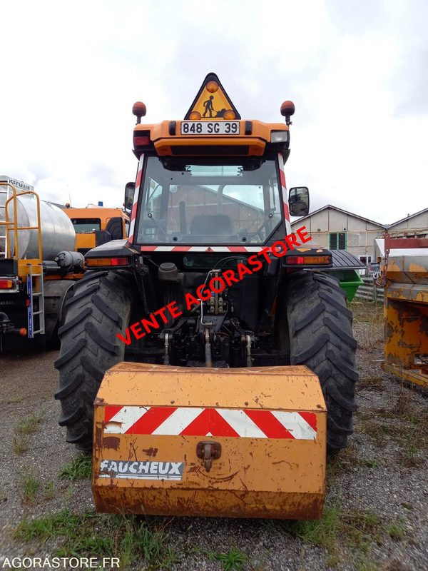 TRACTEUR MASSEY FERGUSON 6245  4X4 - Farm tractor: picture 5 TRACTEUR MASSEY FERGUSON 6245  4X4 - Farm tractor: picture 5