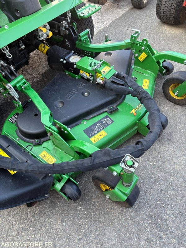 Tondeuse autoportée JOHN DEERE 1580 - 2019 - 181h - Garden mower: picture 2 Tondeuse autoportée JOHN DEERE 1580 - 2019 - 181h - Garden mower: picture 2