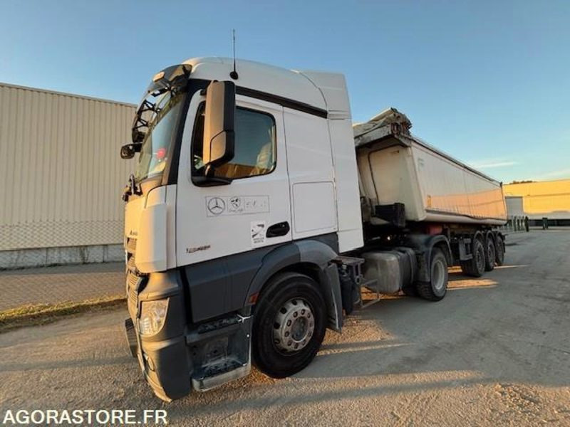 TRACTEUR 4X2 MERCEDES ACTROS 1845 2018 385 000 KM + BENNE ALUMINIUM SHMITZ 2016 - Tractor unit: picture 1 TRACTEUR 4X2 MERCEDES ACTROS 1845 2018 385 000 KM + BENNE ALUMINIUM SHMITZ 2016 - Tractor unit: picture 1