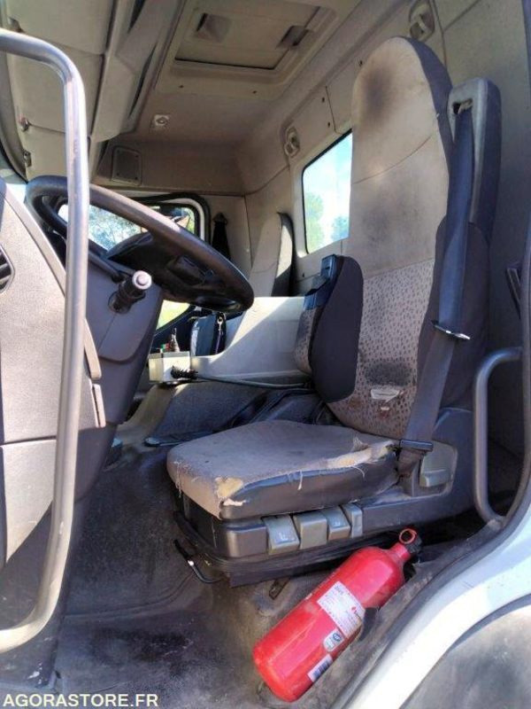 AZ-826-NR PORTEUR RENAULT PREMIUM 430 DXI 669120 kms 2010 - Truck: picture 5 AZ-826-NR PORTEUR RENAULT PREMIUM 430 DXI 669120 kms 2010 - Truck: picture 5