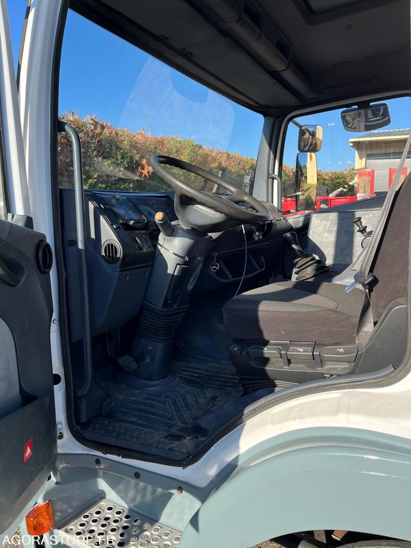 CAMION PLATEAU MERCEDES 15T - 2000 - Truck: picture 4 CAMION PLATEAU MERCEDES 15T - 2000 - Truck: picture 4