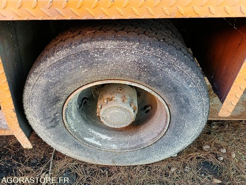 Camion Renault Midlum machine à spray peinture BE-892-HC on lease Camion Renault Midlum machine à spray peinture BE-892-HC: picture 15