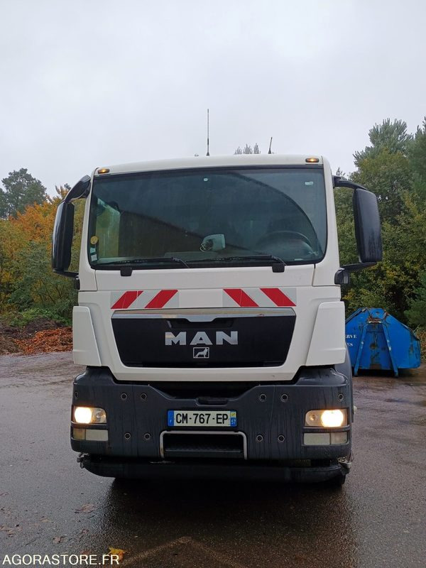 MAN 26T/BOM - CM767EP - Truck: picture 2 MAN 26T/BOM - CM767EP - Truck: picture 2