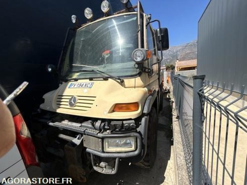 MERCEDES UNIMOG - 2002 - 494504KM - FV194XC - Truck: picture 2 MERCEDES UNIMOG - 2002 - 494504KM - FV194XC - Truck: picture 2