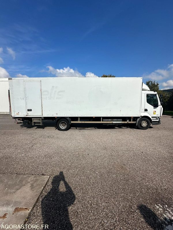 PORTEUR ROUTIER - RENAULT - MIDLUM - 2008 / 862 960 KM - 679AKV54 - Truck: picture 4 PORTEUR ROUTIER - RENAULT - MIDLUM - 2008 / 862 960 KM - 679AKV54 - Truck: picture 4