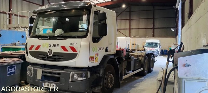 RENAULT 26T/BRAS - BL465RN - Truck: picture 2 RENAULT 26T/BRAS - BL465RN - Truck: picture 2