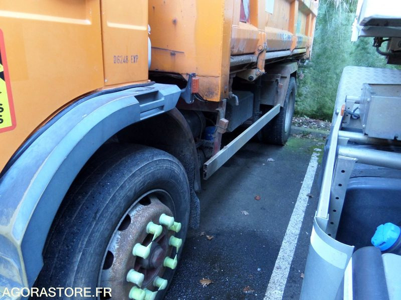 Renault M210 - 1998 - 174000km (BY-623-FQ) - Truck: picture 2 Renault M210 - 1998 - 174000km (BY-623-FQ) - Truck: picture 2