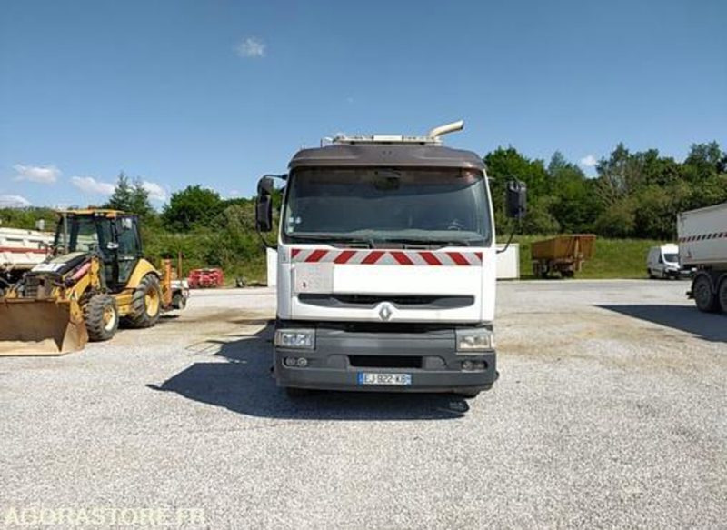 Renault Premium PATA 6X4 - EJ922KB - 2002 / 507807 KM (MT514) - Truck: picture 1 Renault Premium PATA 6X4 - EJ922KB - 2002 / 507807 KM (MT514) - Truck: picture 1