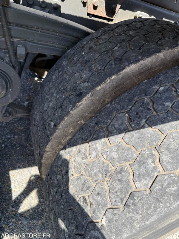 Truck VOLVO FM12 380 - 2004 - 636 982: picture 16 Truck VOLVO FM12 380 - 2004 - 636 982: picture 16