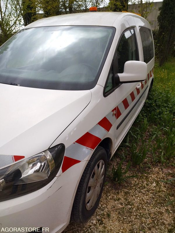 VOLKSWAGEN CADDY - Car: picture 3 VOLKSWAGEN CADDY - Car: picture 3