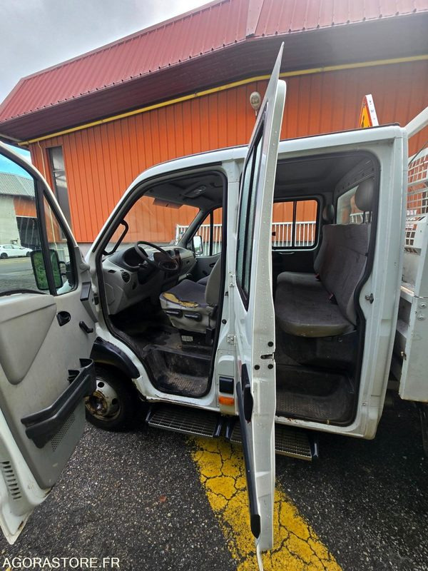 RENAULT MASCOTT - Van: picture 3 RENAULT MASCOTT - Van: picture 3
