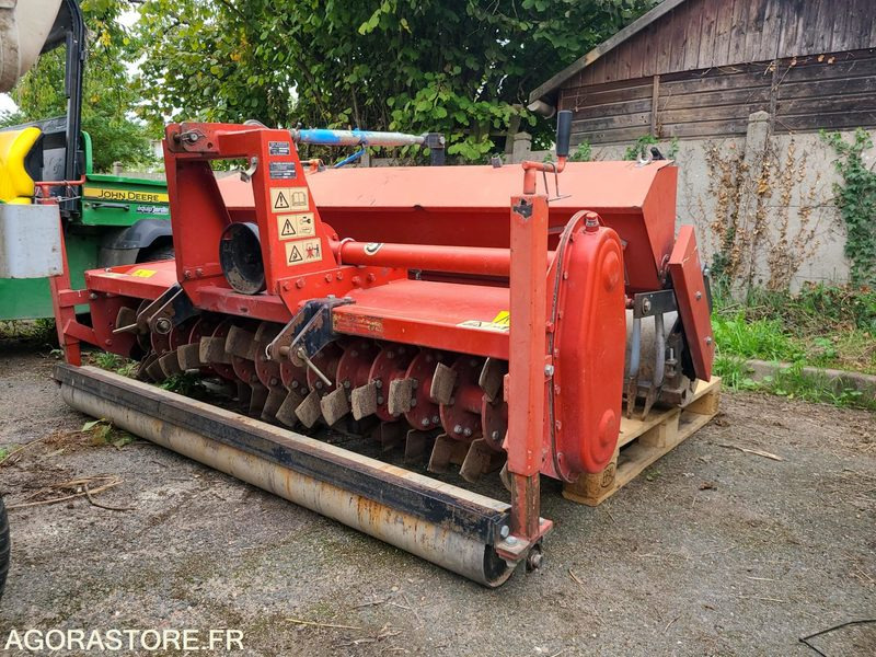 YVMO REGARNISSEUR - 2006 - Garden equipment: picture 2 YVMO REGARNISSEUR - 2006 - Garden equipment: picture 2