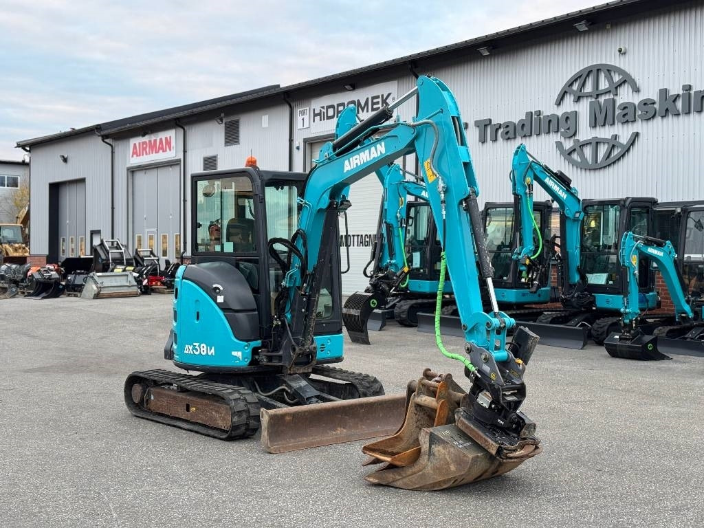 Airman AX 38 U - Mini excavator: picture 1 Airman AX 38 U - Mini excavator: picture 1