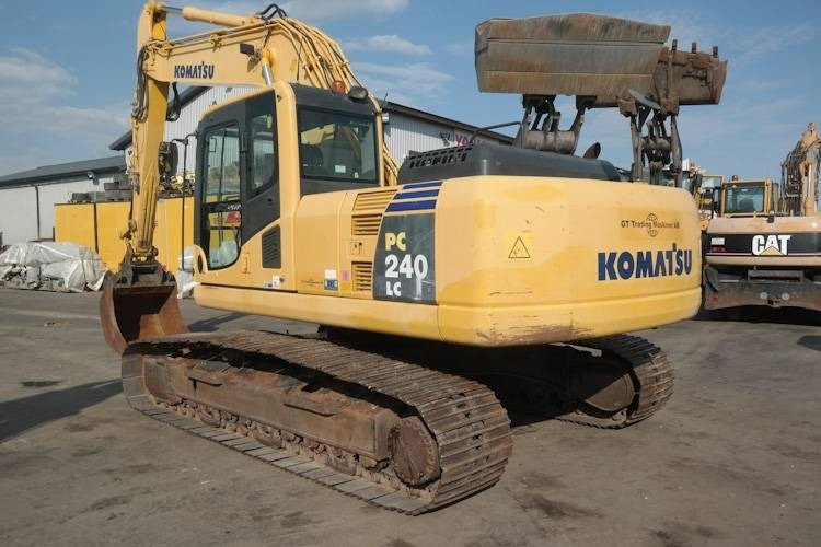 Komatsu PC 240-8 - Crawler excavator: picture 3 Komatsu PC 240-8 - Crawler excavator: picture 3