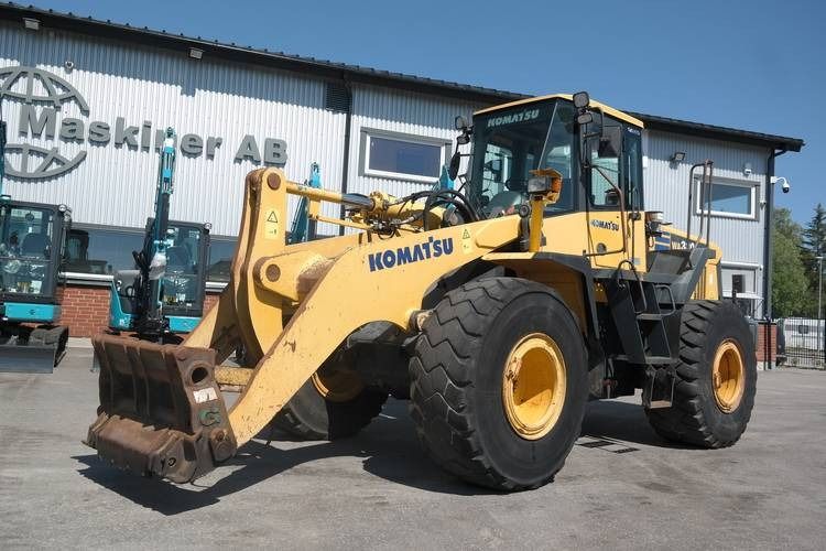 Komatsu WA 380-5-H - Wheel loader: picture 1 Komatsu WA 380-5-H - Wheel loader: picture 1
