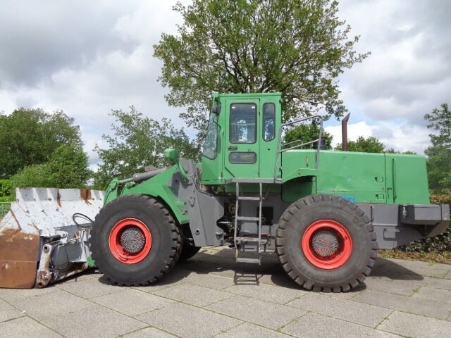 Daewoo MG300-3 - Wheel loader: picture 5 Daewoo MG300-3 - Wheel loader: picture 5