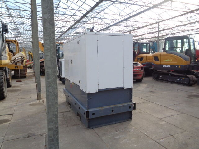 Diversen 60 KVA Aggreko 60 KVA - Generator set: picture 4 Diversen 60 KVA Aggreko 60 KVA - Generator set: picture 4