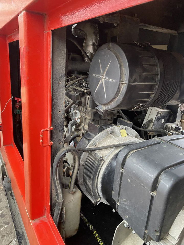 Doosan G40 - Generator set: picture 5 Doosan G40 - Generator set: picture 5