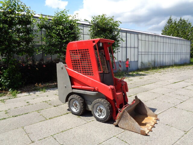 Gehl 1640 - Skid steer loader: picture 5 Gehl 1640 - Skid steer loader: picture 5