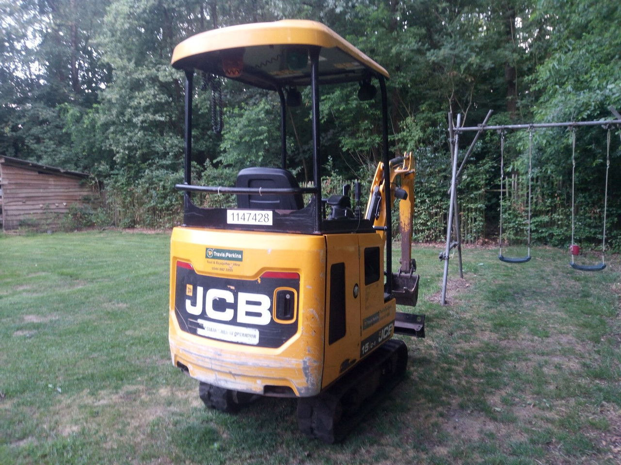 Mini excavator JCB 15C: picture 23