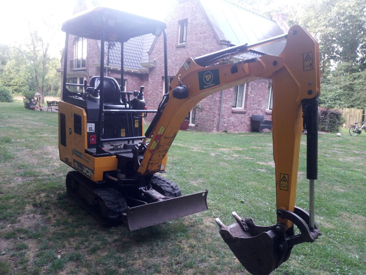 Mini excavator JCB 15C: picture 21 Mini excavator JCB 15C: picture 21