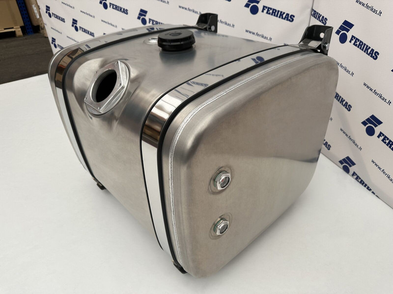 Hydraulic aluminum oil tank 250L - Hydraulic tank for Truck: picture 2 Hydraulic aluminum oil tank 250L - Hydraulic tank for Truck: picture 2