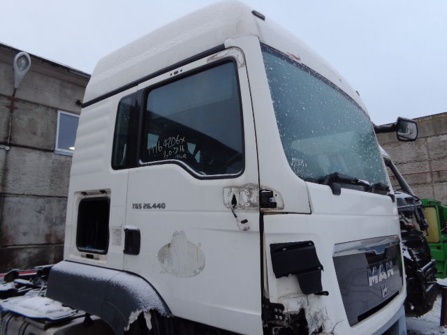 MAN TGS good condition cab ( EUROPE DELIVERY ) - Cab and interior for Truck: picture 2 MAN TGS good condition cab ( EUROPE DELIVERY ) - Cab and interior for Truck: picture 2